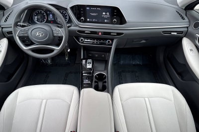 2023 Hyundai SONATA SE