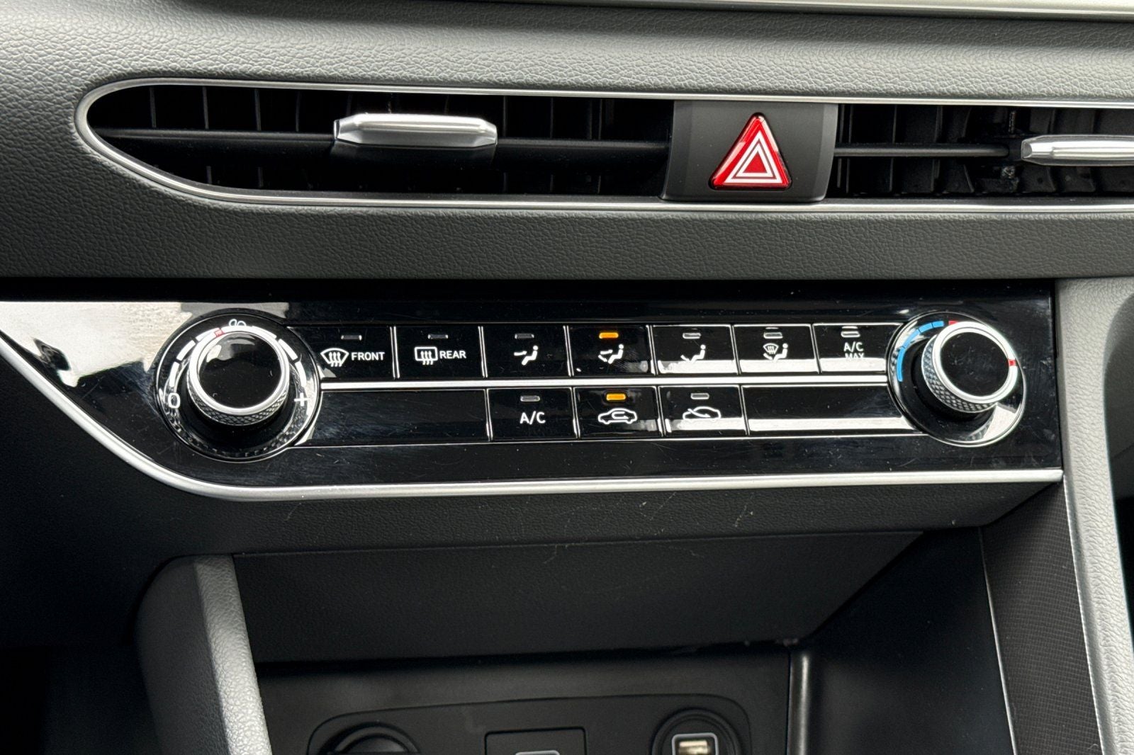 2023 Hyundai SONATA SE