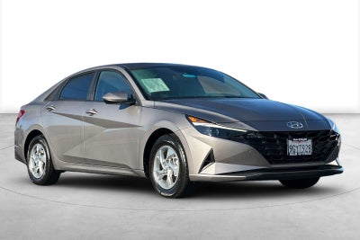 2023 Hyundai ELANTRA SE