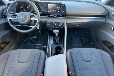 2023 Hyundai ELANTRA SE