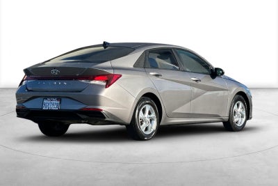 2023 Hyundai ELANTRA SE