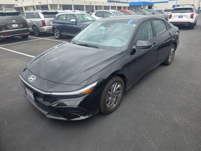 2024 Hyundai ELANTRA SEL