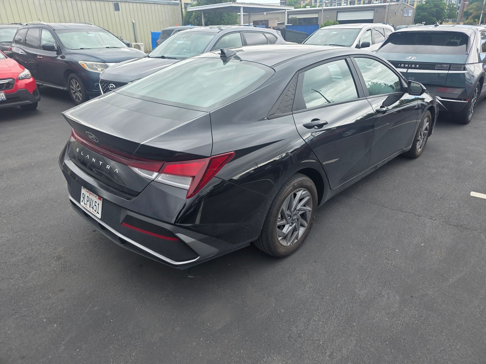 2024 Hyundai ELANTRA SEL