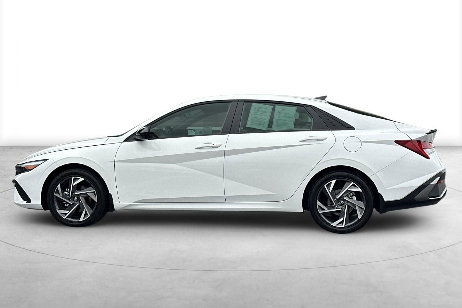 2025 Hyundai ELANTRA HYBRID SEL Sport