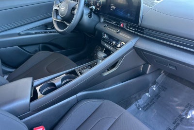 2025 Hyundai ELANTRA HYBRID SEL Sport