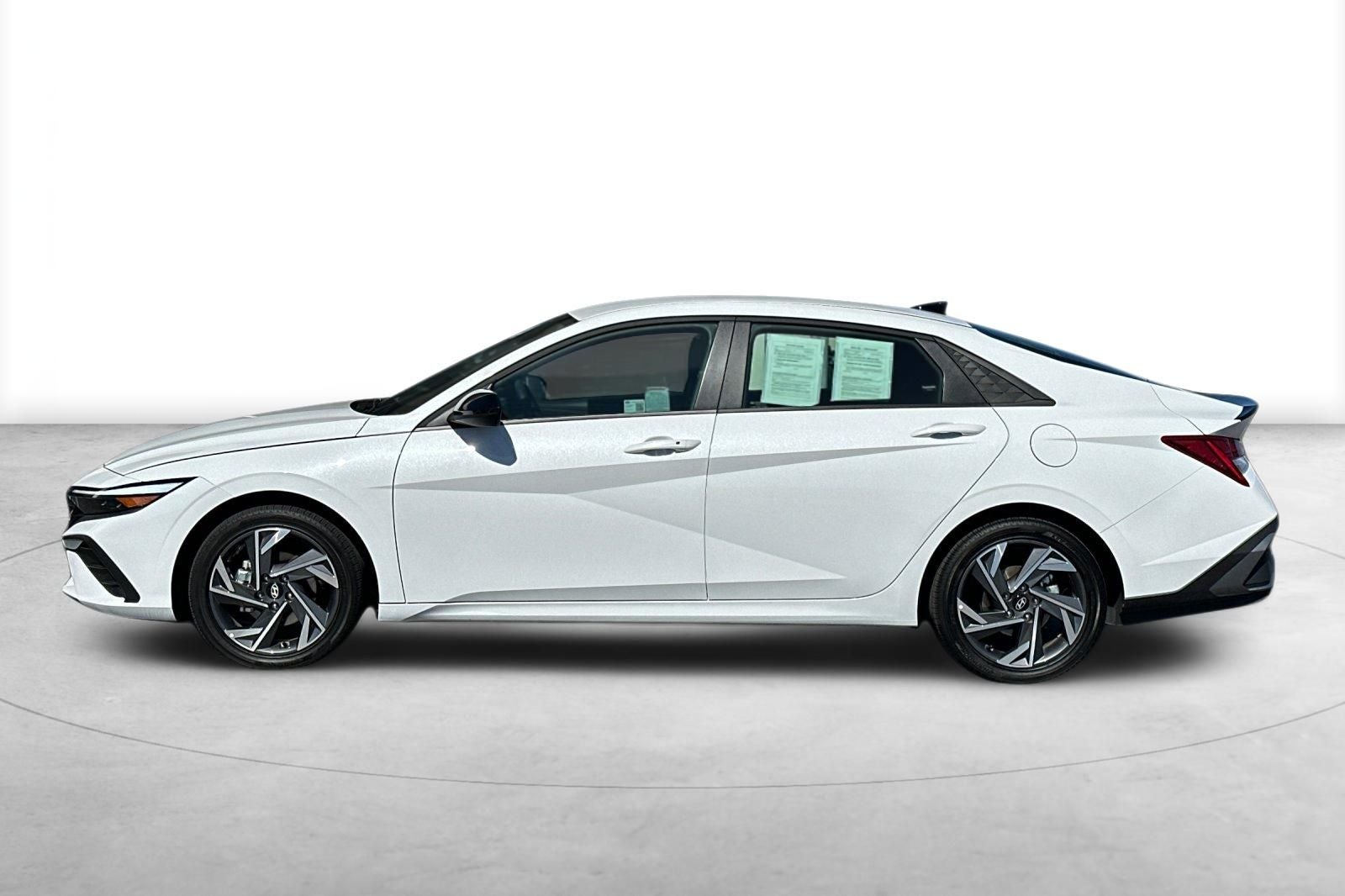 2025 Hyundai ELANTRA HYBRID SEL Sport