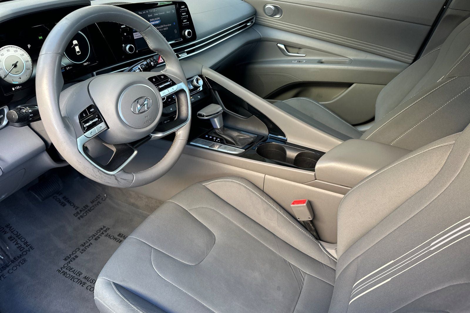 2022 Hyundai ELANTRA SEL