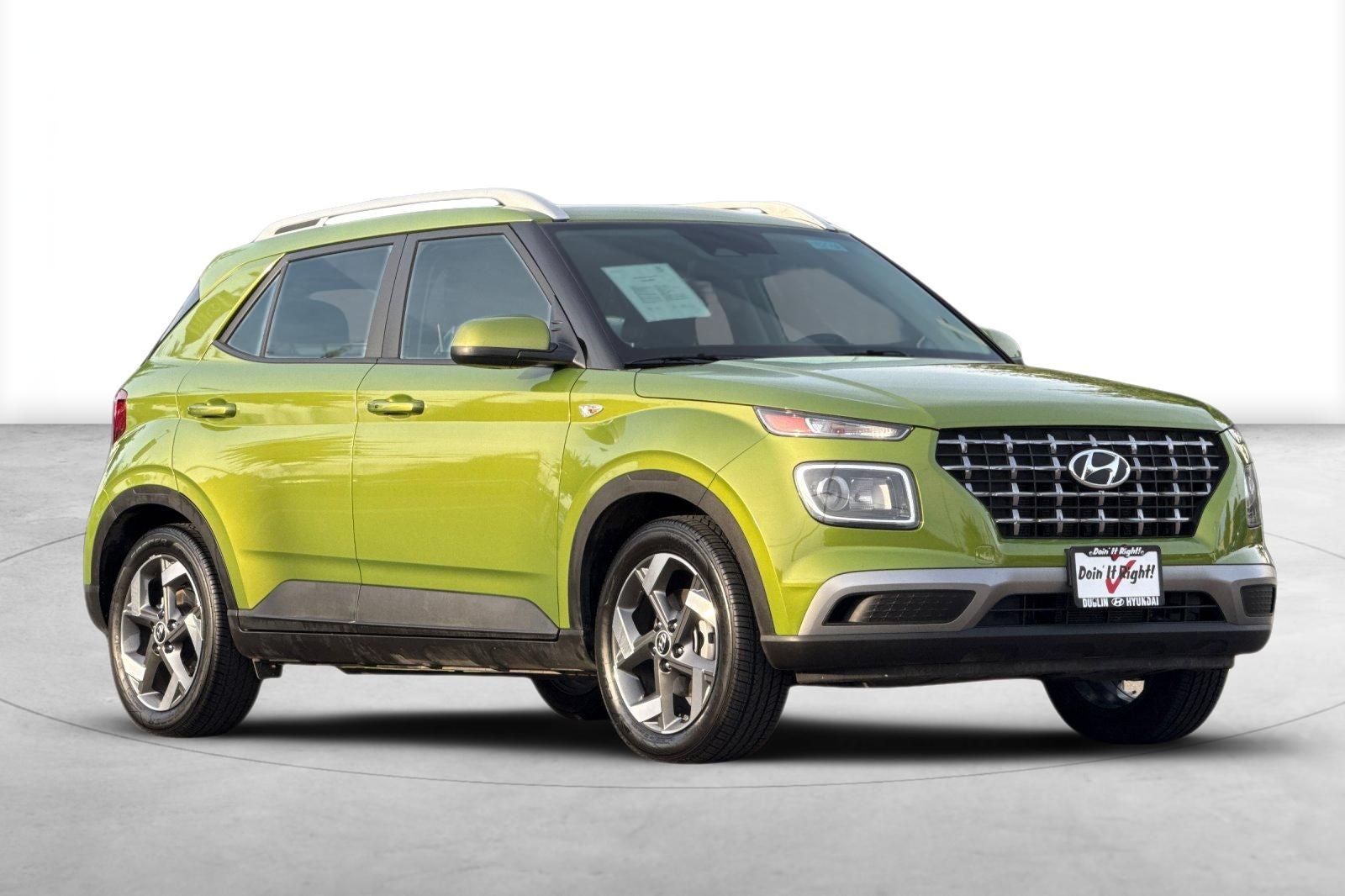 2024 Hyundai VENUE SEL