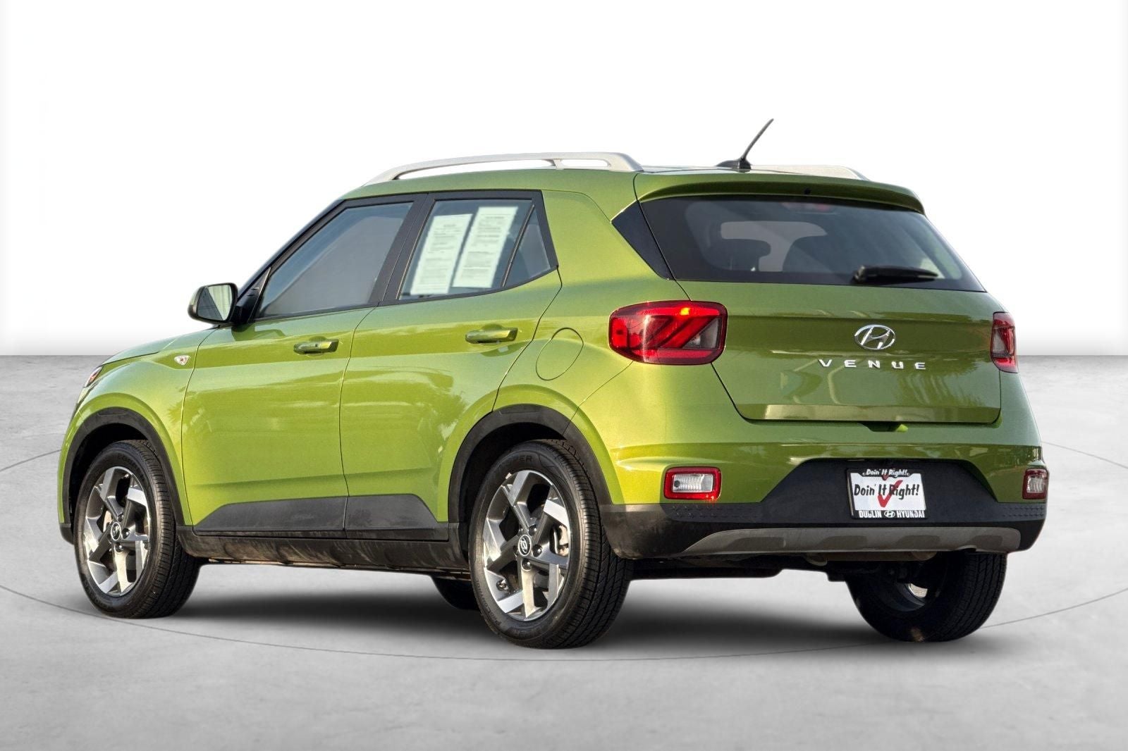 2024 Hyundai VENUE SEL