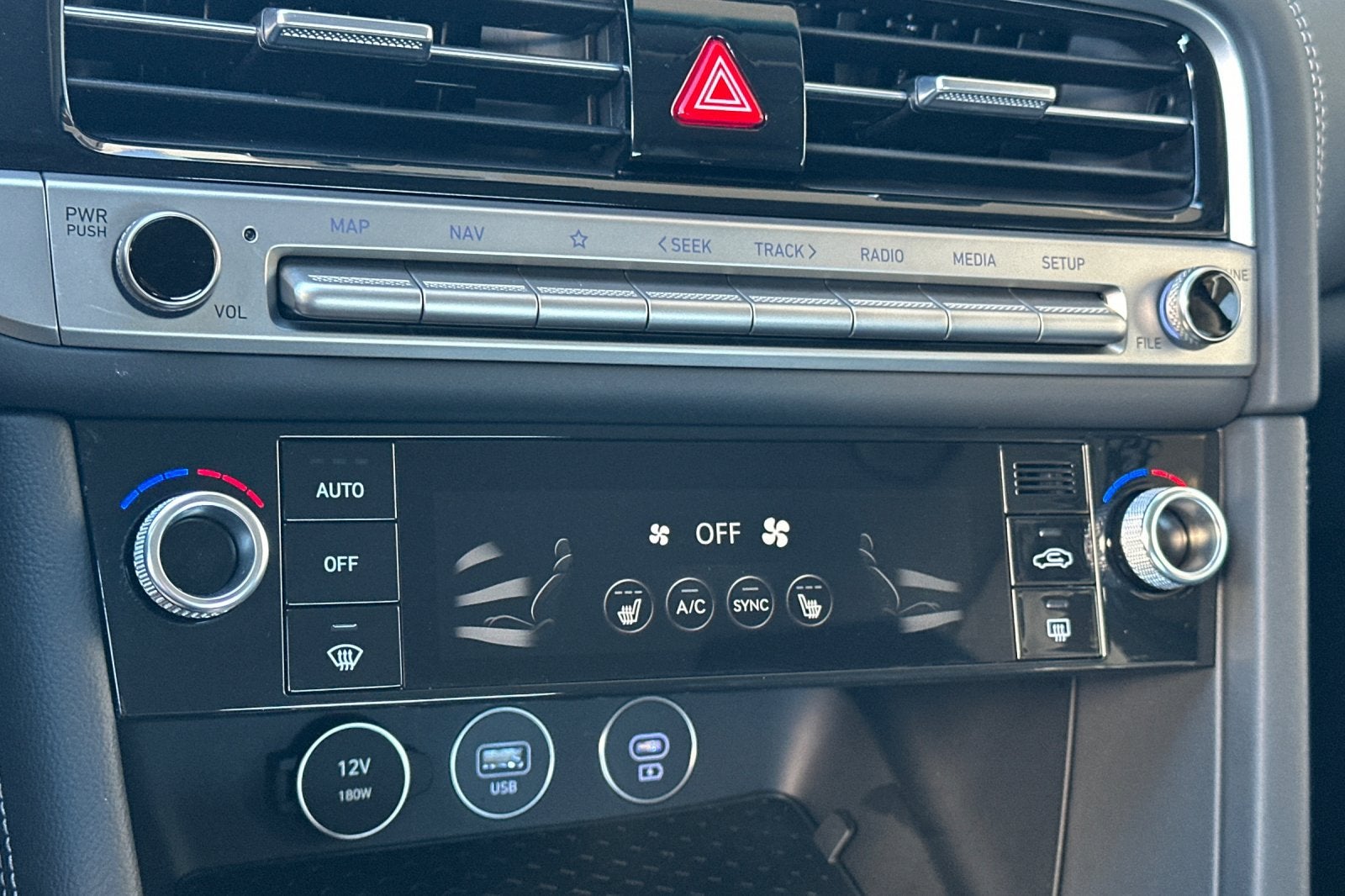2026 Genesis G70 2.5T