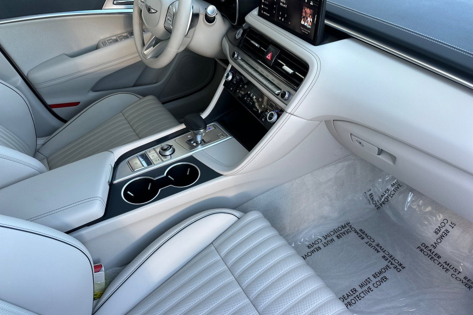 2026 Genesis G70 2.5T Prestige