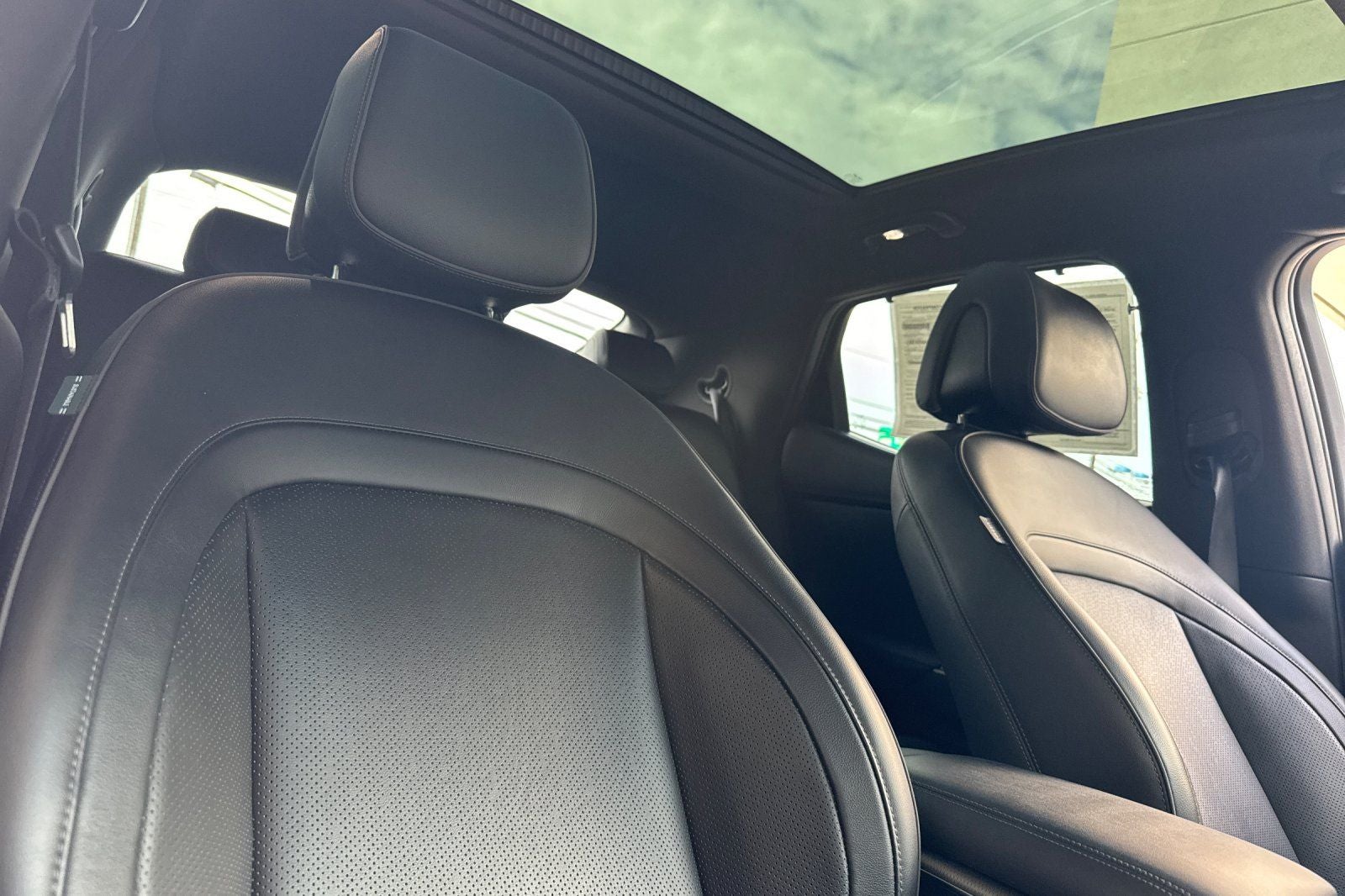 2023 Genesis GV60 Advanced