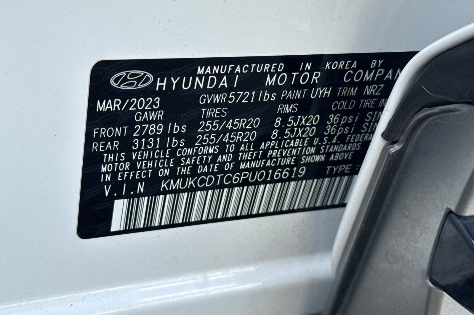 2023 Genesis GV60 Advanced
