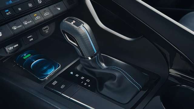 Dublin Hyundai - 2024 Hyundai Elantra - Interior Driver